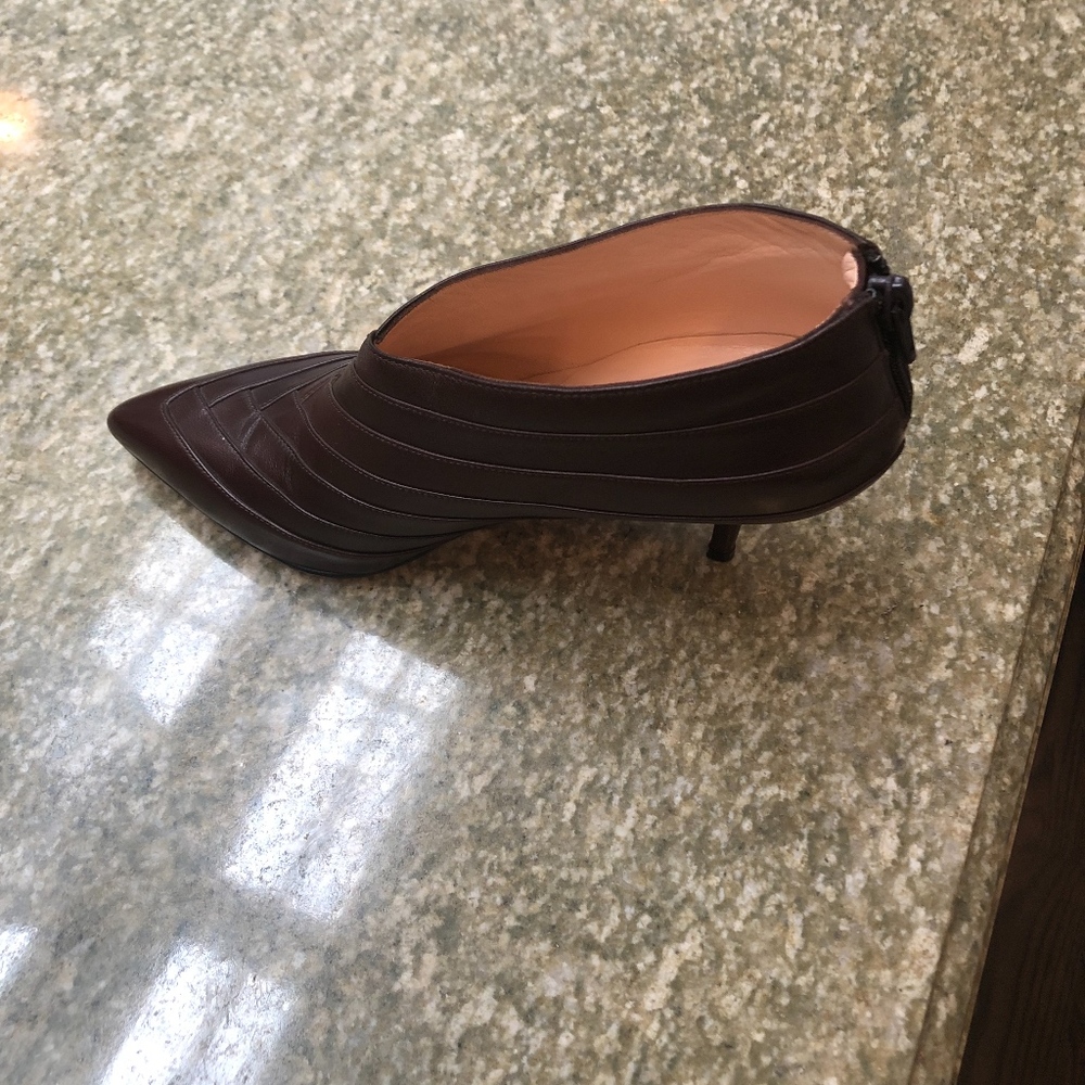 CHRISTIAN LOUBOUTIN Leather Pointed-Toe Booties - Picture 7 of 8